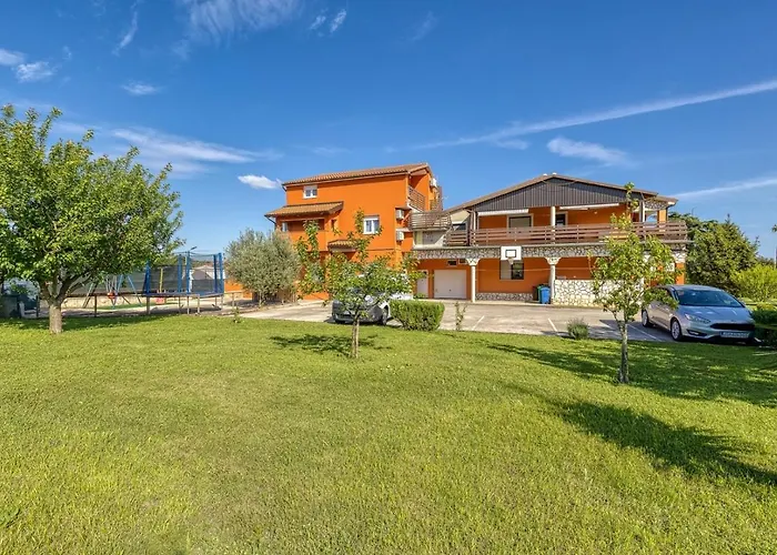 Danka With Shared Pool Пула