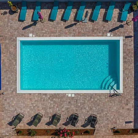 Гостевой дом Danka With Shared Pool